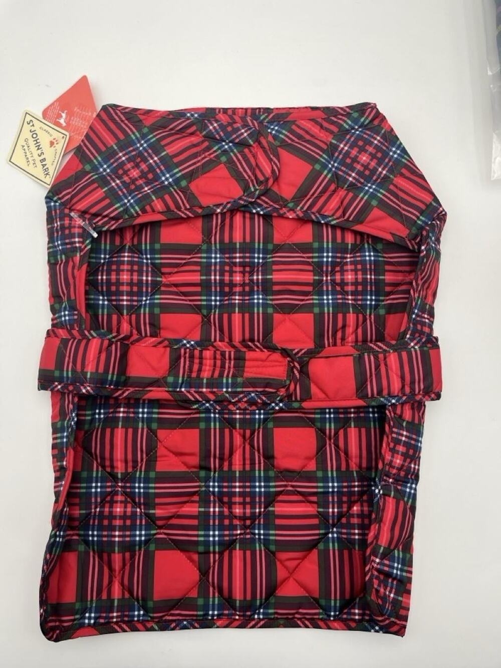 NEW WITH TAGS St John's Bark Dog Coat Jacket Large Red Plaid Quilted Pet